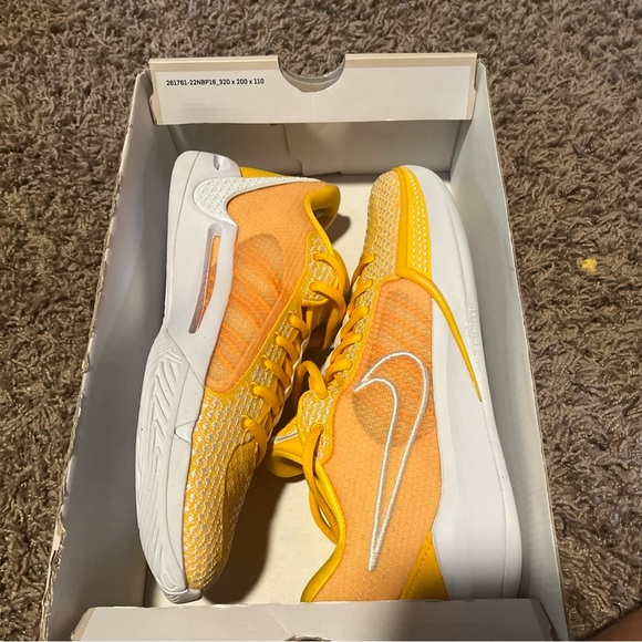 Nike Sabrina 1 TB’s - Picture 10 of 10